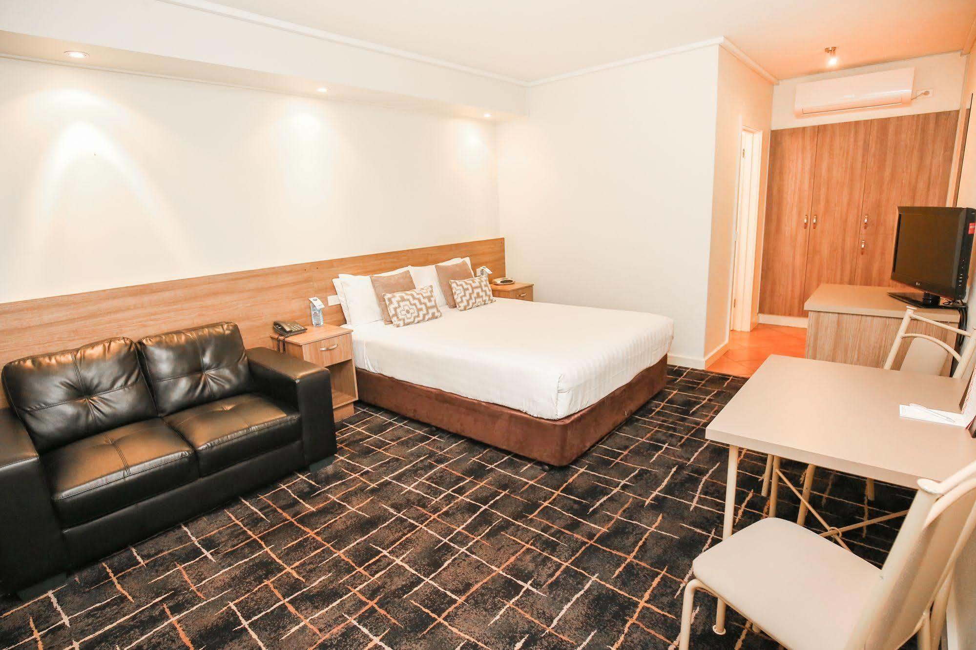 Commodore Mildura Motel Exteriér fotografie