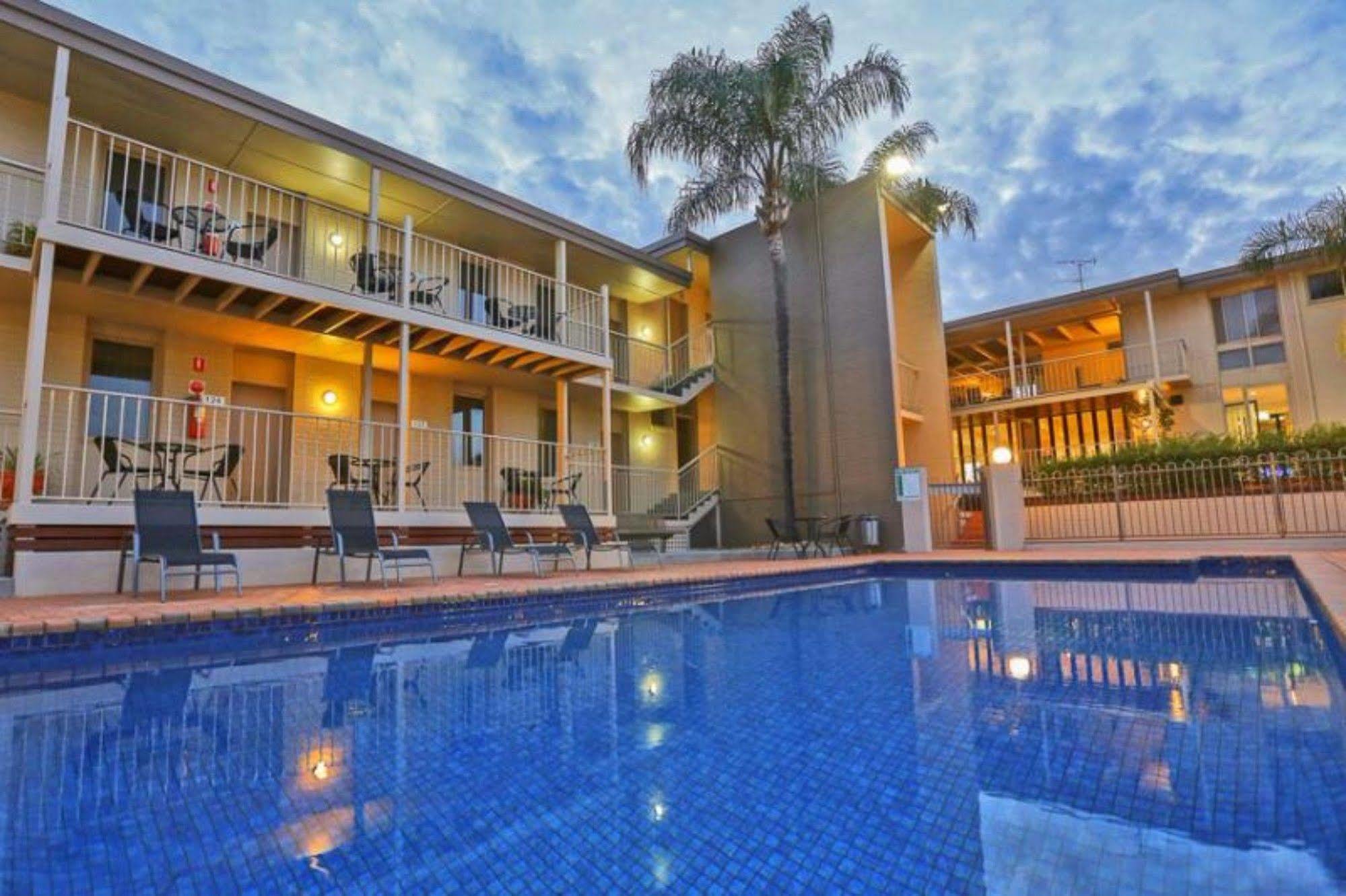 Commodore Mildura Motel Exteriér fotografie